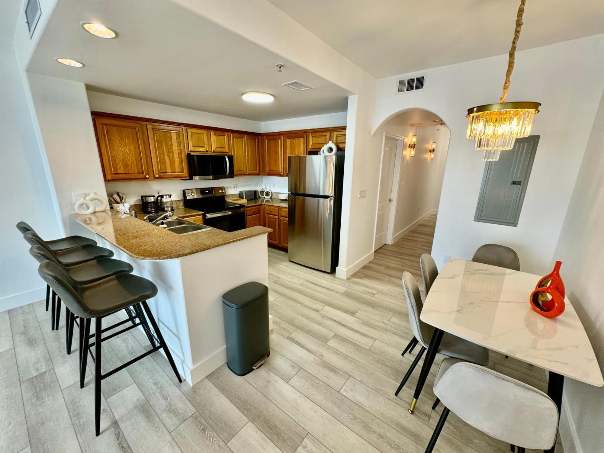 Balcony King Suite - Lake & Pool View Orlando Exteriör bild