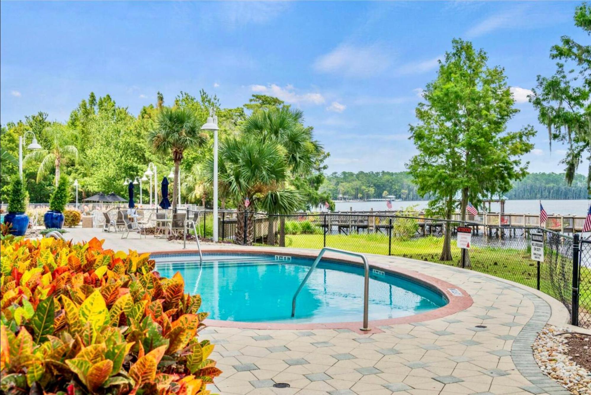 Balcony King Suite - Lake & Pool View Orlando Exteriör bild